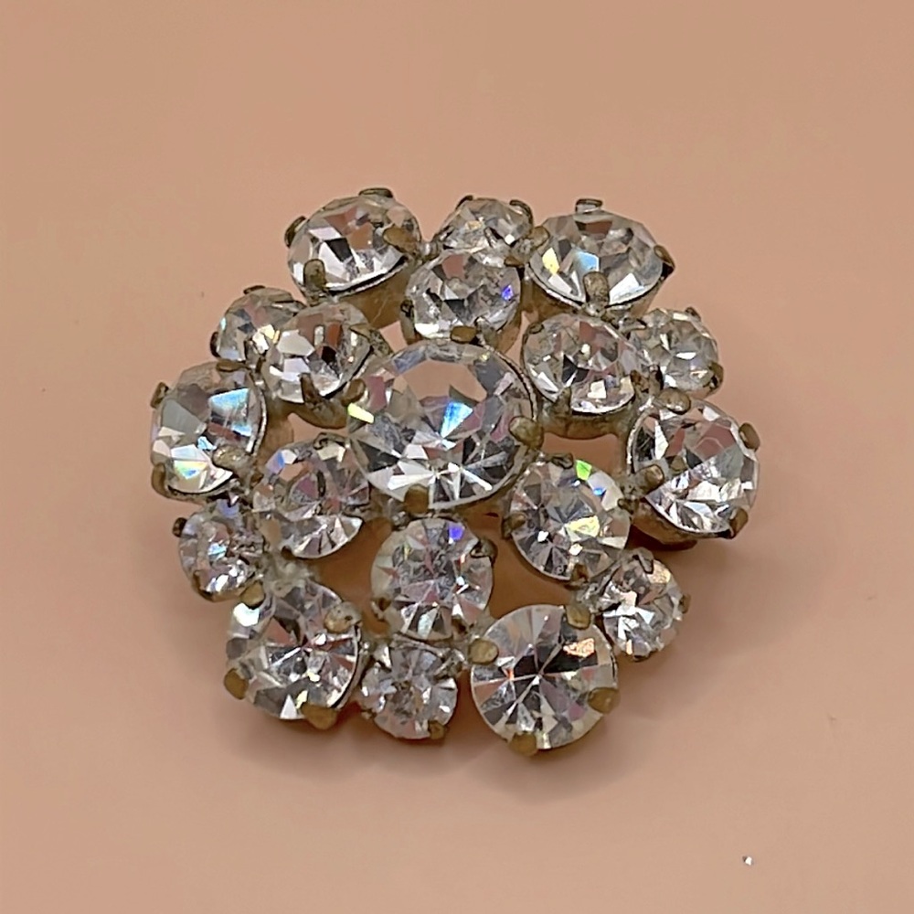 VINTAGE Crystal Brooch